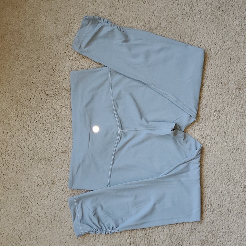 Lululemon Align High-Rise Crop Twist Waist Legging 23" Crop in Chambray